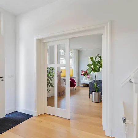 بيت للعطل Villa Bloemendaal بلومِندال