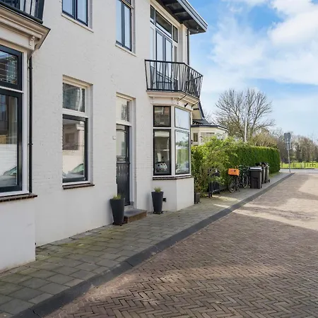 Villa Bloemendaal بلومِندال