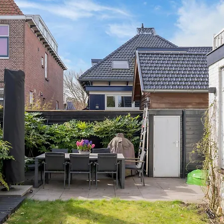 Villa Bloemendaal بيت للعطل بلومِندال